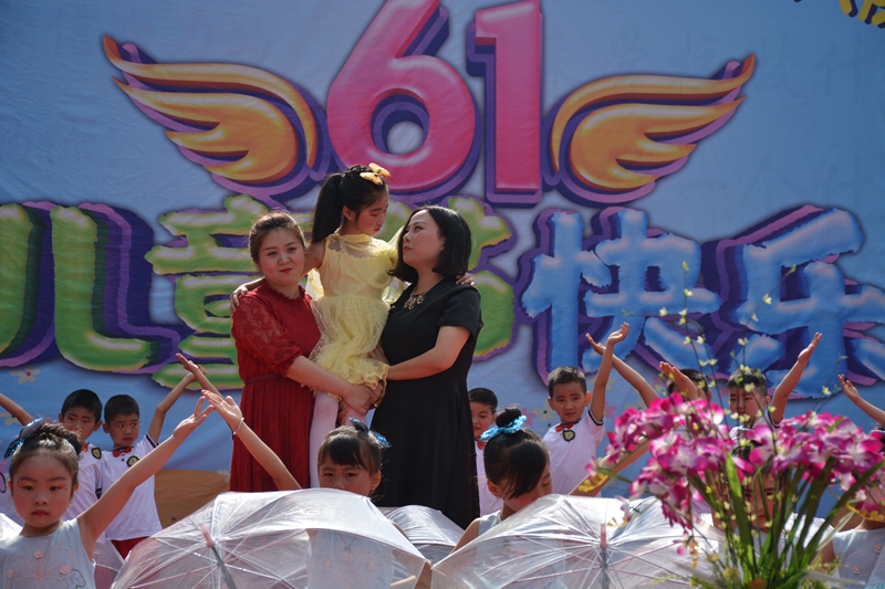 2《老师，妈妈》5_副本.jpg