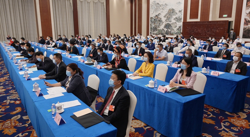1e0fdd903f5f4012bfbf4d067a04468f_副本.jpg